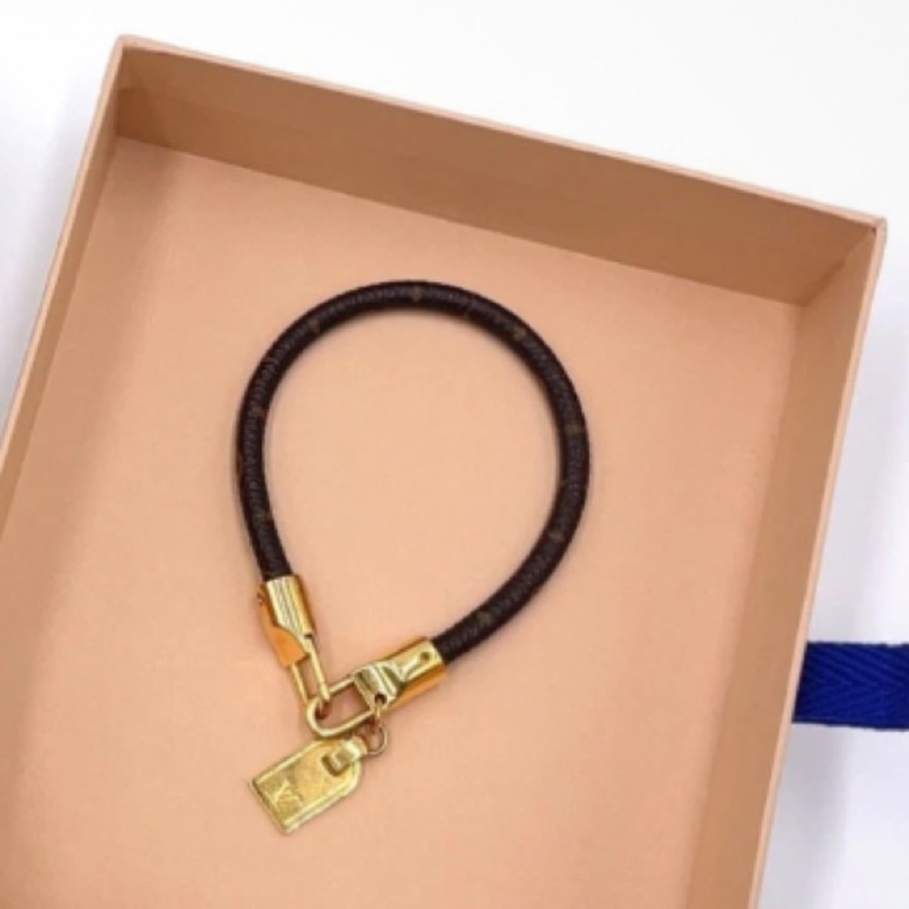 LOUIS VUITTON BRACELETE - Picture 4 of 13